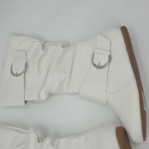 Elegant White Buckle Slouchy Boots - Picture 8 of 16